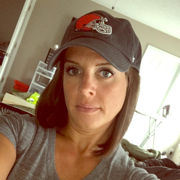 Meet your Posher, Christine - Picture 1 of 1